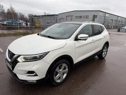 Vit Begagnad 2021 Nissan Qashqai 360º SUV | 189 900 kr (Bra pris)