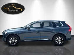 Mörkblå (blå) Begagnad 2021 Volvo XC60 Momentum SUV | 425 999 kr (Bra pris)