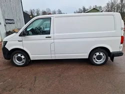 Vit Begagnad 2016 VW T6 Van | 155 000 kr (Superpris)