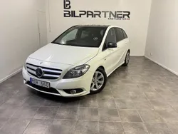 Vit Begagnad 2011 Mercedes B180 Minibuss | 69 900 kr (Marknadspris)