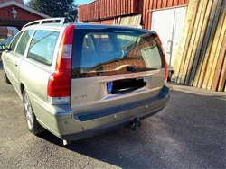 Grön Begagnad 2006 Volvo V70 Kinetic Kombi | 22 000 kr (Marknadspris)