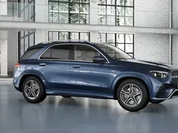Blå Ny 2025 Mercedes GLE350e AMG SUV | 971 050 kr (Bra pris)