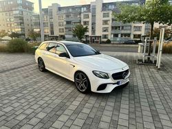 Blå Begagnad 2017 Mercedes E63S AMG AMG Kombi | 749 700 kr (Dyr)