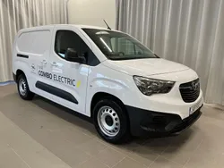Vit Begagnad 2023 Opel Combo-e Life Business Van | 379 900 kr (Superpris)