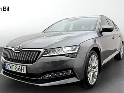 Grå Begagnad 2023 Skoda Superb Style Kombi | 344 900 kr (Marknadspris)