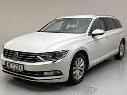Vit Begagnad 2016 VW Passat | 106 000 kr (Bra pris)