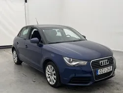 Blå Begagnad 2014 Audi A1 Sportback Sport Halvkombi | 119 500 kr (Lite dyr)