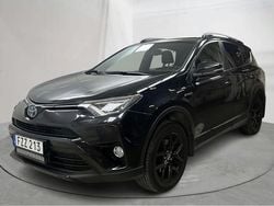 Svart Begagnad 2018 Toyota RAV4 Edition SUV | 199 000 kr