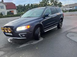 Blå Begagnad 2014 Volvo XC70 Summum Kombi | 173 000 kr (Marknadspris)