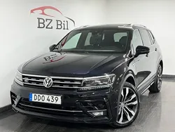 Svart Begagnad 2018 VW Tiguan Allspace R-line SUV | 279 900 kr (Marknadspris)