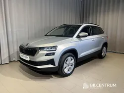 Silver Ny 2025 Skoda Karoq Selection SUV | 364 900 kr (Marknadspris)