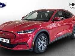 Röd (red) Begagnad 2021 Ford Mustang Mach-E SUV | 379 900 kr (Marknadspris)