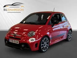 Röd Begagnad 2019 Abarth 595 Halvkombi | 169 900 kr (Marknadspris)