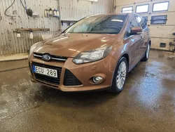 Brun Begagnad 2013 Ford Focus Titanium Kombi | 49 900 kr (Marknadspris)