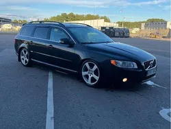 Svart Begagnad 2011 Volvo V70 Momentum Kombi | 65 000 kr (Marknadspris)
