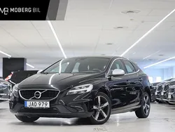 Svart Begagnad 2018 Volvo V40 R-Design Kombi | 199 900 kr (Marknadspris)