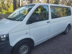 Vit Begagnad 2013 VW Caravelle Trendline Minibuss | 145 000 kr (Superpris)