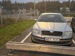 Silver Begagnad 2007 Skoda Octavia Halvkombi | 29 000 kr (Bra pris)