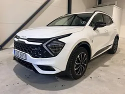 Vit Begagnad 2023 Kia Sportage GT-Line SUV | 529 900 kr