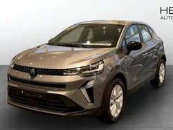 Grå Begagnad 2024 Renault Captur Evolution SUV | 281 700 kr