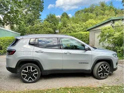 Grå Begagnad 2020 Jeep Compass SUV | 229 000 kr (Marknadspris)