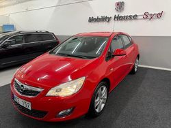 Röd Begagnad 2010 Opel Astra Enjoy Halvkombi | 59 900 kr (Marknadspris)