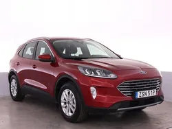 Röd Begagnad 2022 Ford Kuga SUV | 248 000 kr (Bra pris)