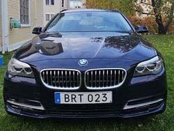 Blå Begagnad 2015 BMW 520 Kombi | 140 000 kr (Marknadspris)