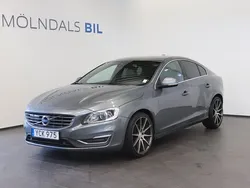 Grå Begagnad 2016 Volvo S60 Summum Sedan | 129 900 kr (Bra pris)