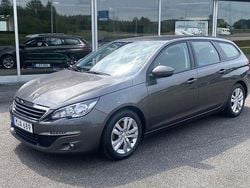 Mörkgrå Begagnad 2017 Peugeot 308 Active Kombi | 96 500 kr (Lite dyr)