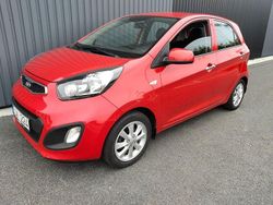 Röd Begagnad 2013 Kia Picanto Halvkombi | 60 000 kr (Marknadspris)