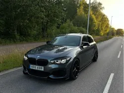 Grå Begagnad 2019 BMW M140 M Sport Halvkombi | 439 900 kr (Lite dyr)