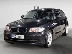 Svart Begagnad 2010 BMW 118 Advantage Halvkombi | 79 900 kr (Marknadspris)