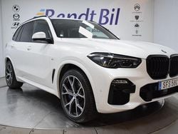 Mineralvitmetallic Begagnad 2021 BMW X5 M Sport SUV | 649 500 kr (Marknadspris)