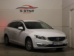 Vit Begagnad 2015 Volvo V60 Momentum Kombi | 99 900 kr (Bra pris)