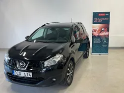 Svart Begagnad 2013 Nissan Qashqai +2 360º SUV | 89 800 kr (Marknadspris)