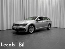 Silver Begagnad 2022 VW Passat GTE Kombi | 309 500 kr (Lite dyr)