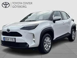 Vit Begagnad 2022 Toyota Yaris Cross Active SUV | 254 900 kr (Marknadspris)