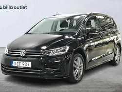 Svart Begagnad 2018 VW Touran R-line Minibuss | 239 900 kr (Lite dyr)