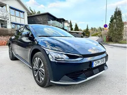 Blå Begagnad 2023 Kia EV6 4 SUV | 402 500 kr (Superpris)