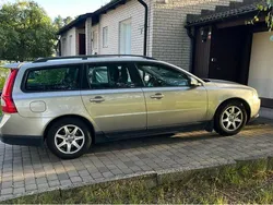 Brun Begagnad 2010 Volvo V70 Kombi | 38 000 kr (Superpris)