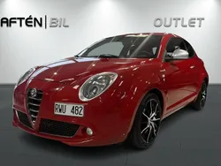 Röd Begagnad 2013 Alfa Romeo MiTo Halvkombi | 84 800 kr