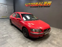 Röd Begagnad 2001 Volvo S60 Business Edition Sedan | 24 900 kr (Marknadspris)