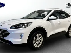 Vit (white) Begagnad 2022 Ford Kuga Titanium SUV | 269 900 kr (Marknadspris)