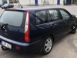 Blå Begagnad 2004 Mitsubishi Lancer Comfort Edition Kombi | 16 000 kr (Bra pris)