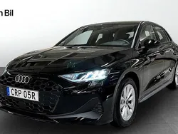 Svart Ny 2025 Audi A3 Sportback Proline Halvkombi | 314 000 kr (Marknadspris)