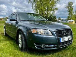 Grå Begagnad 2006 Audi A4 Comfort Kombi | 44 000 kr (Marknadspris)