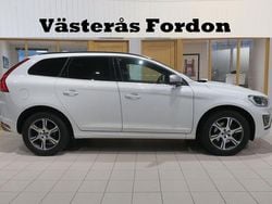 Vit Begagnad 2015 Volvo XC60 R-Design SUV | 199 900 kr (Marknadspris)