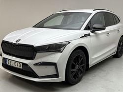 Vit Begagnad 2023 Skoda Enyaq iV SportLine SUV | 280 000 kr (Superpris)