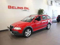 Röd Begagnad 2008 Skoda Octavia Scout Kombi | 49 500 kr (Bra pris)
